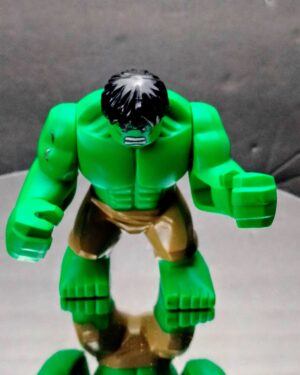 Lego Marvel Super Heroes Avengers Green HULK Tan Pants Minifigure 6868