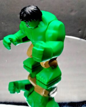 Lego Marvel Super Heroes Avengers Green HULK Tan Pants Minifigure 6868