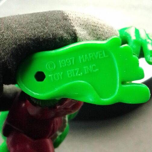 1997 Marvel Hulk Toy Biz Action Figure for sale close up 2