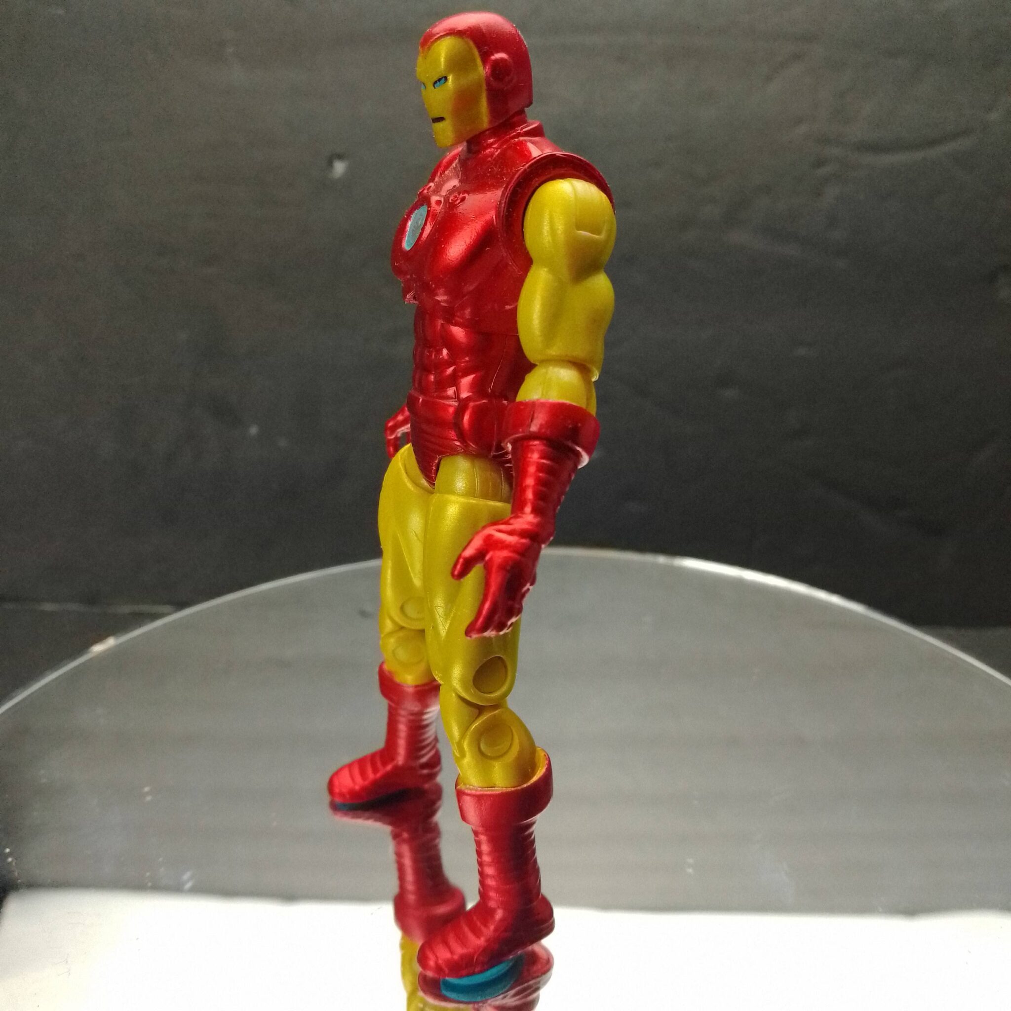 Hasbro Collectibles Marvel Retro 3.75″ Iron Man 2010 Action Figure Toy ...
