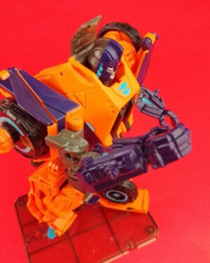 2013 IMPACTOR TRANSFORMERS GENERATIONS FALL OF CYBERTRON DELUXE ACTION FIGURE