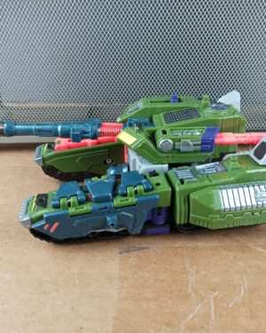 2001 MEGATRON H TANK TRANSFORMERS ARMADA WITH 2 MISSILES ACTION FIGURE