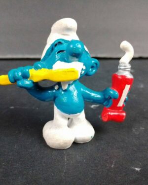 1980 Vintage Smurfs Toothpaste Toothbrush 20064 Peyo Schleich Bully Pvc Figure