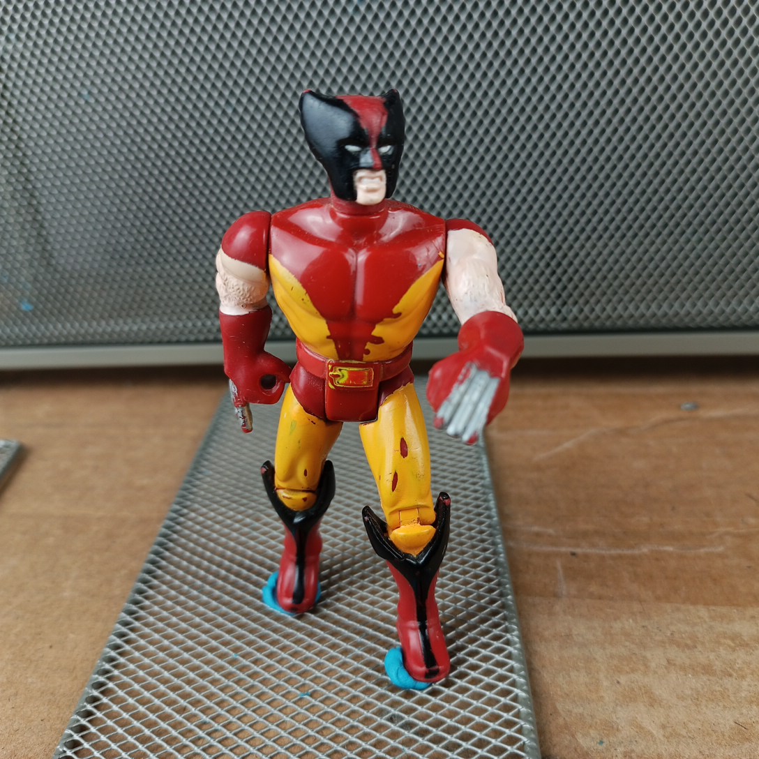 1991 WOLVERINE 5 INCH X MEN THE UNCANNY MARVEL VINTAGE ACTION FIGURE FOR SALE 1