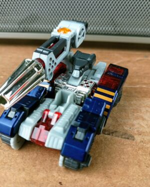 2001 Beast Machines Tank Drone Vehicon Battle For The Spark Action Figure