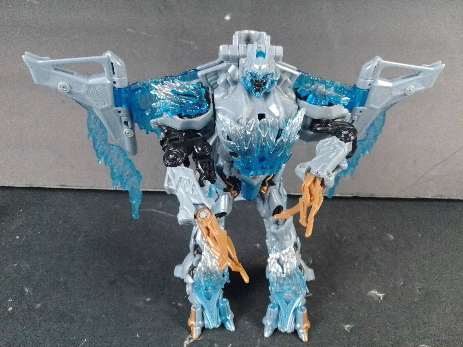 2007 MEGATRON DECEPTICON ICE AUTOMORPH TECH TRANSFORMERS MOVIE VOYAGER CLASS 1