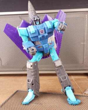 2008 Darkwing Ultra Class Transformers Universe Action Figure