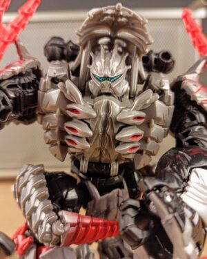 2014 Slog Transformers Age of Extinction Transformers Voyager Class Action Figure