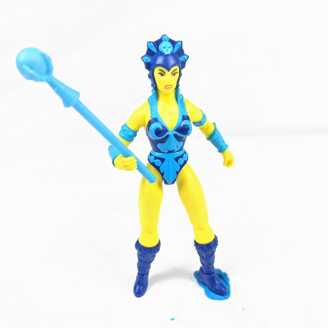 Evil Lyn MotU Masters of the Universe action figure toy 2020 Retro Play 1